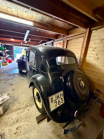 Citroen Traction Avant 4 of 5