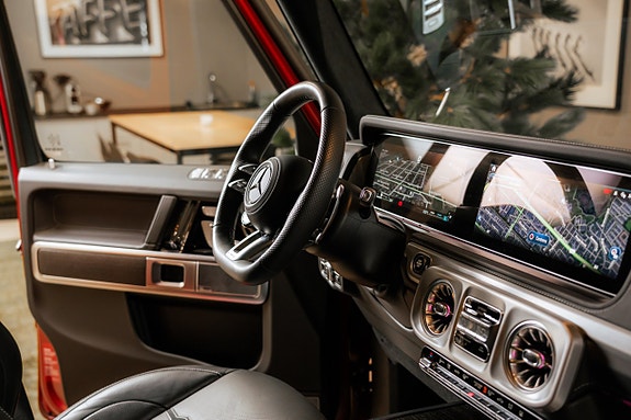 Mercedes-Benz G63 29 of 30