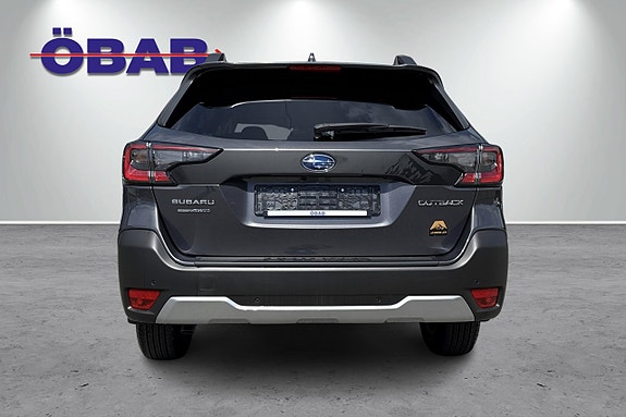 Subaru Outback 5 of 5