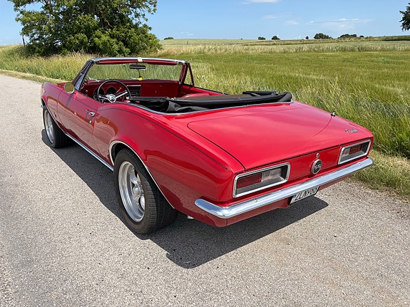 Chevrolet Camaro 3 of 5