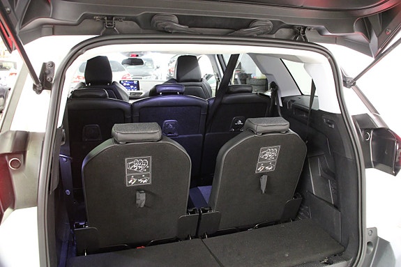 Peugeot 5008 14 of 22