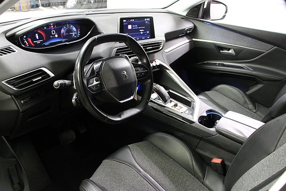 Peugeot 5008 5 of 5