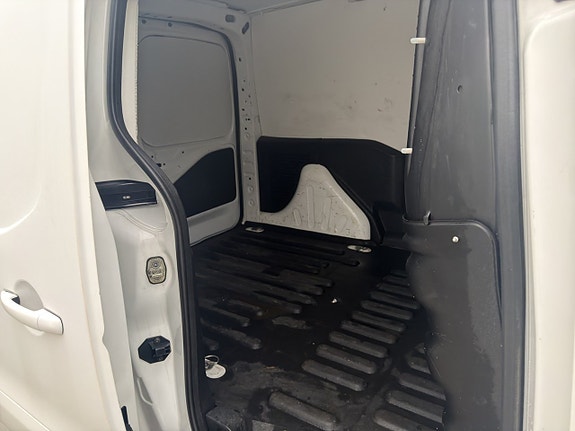 Citroen Berlingo 14 of 27