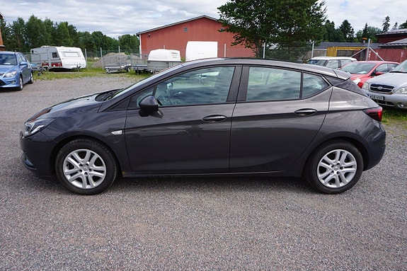 Opel Astra 4 of 5