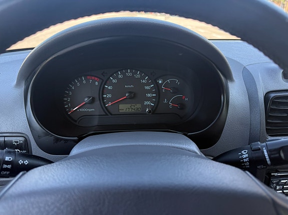 Hyundai Accent 10 of 10