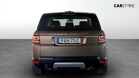 Land Rover Range Rover Sport 7 of 20