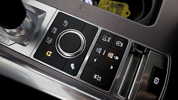 Land Rover Range Rover Sport 20 of 20