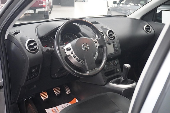 Nissan Qashqai 4 of 5