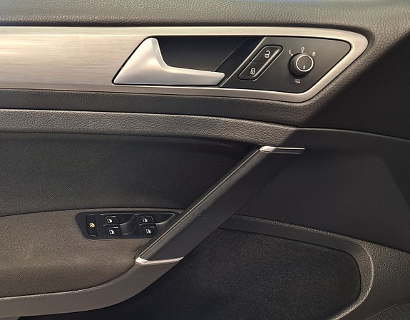 Volkswagen Golf I 12 of 23