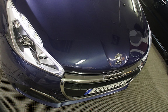 Peugeot 208 15 of 15