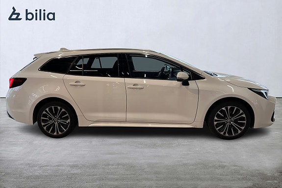 Toyota Corolla 18 of 24