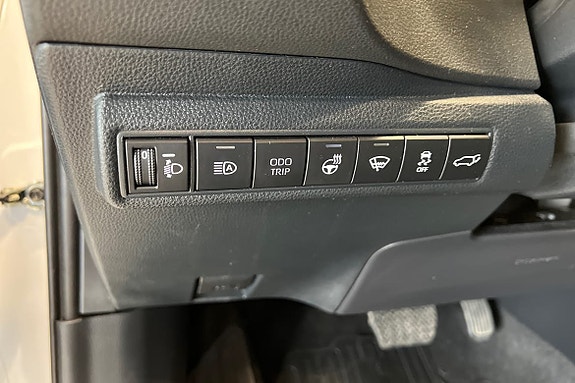 Toyota Corolla 22 of 24