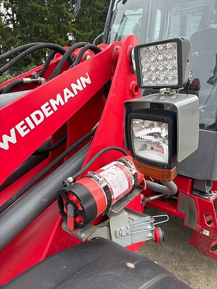 Weidemann 4070 10 of 11