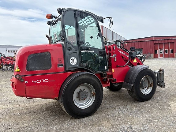 Weidemann 4070 6 of 11