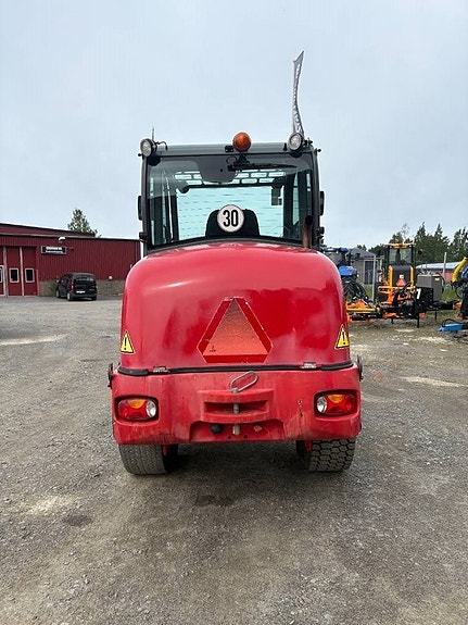 Weidemann 4070 7 of 11
