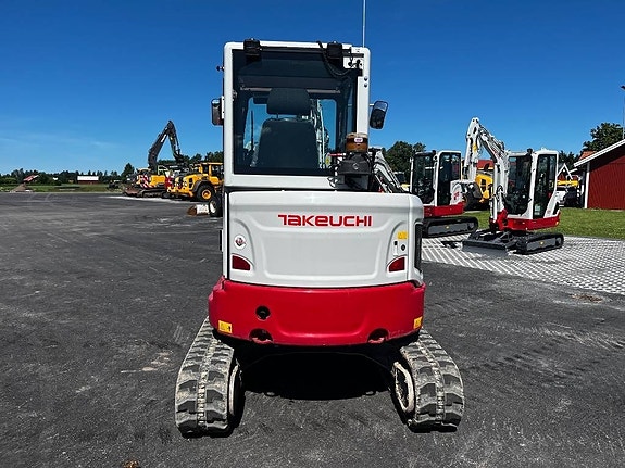 Takeuchi TB 335 R 5 of 7