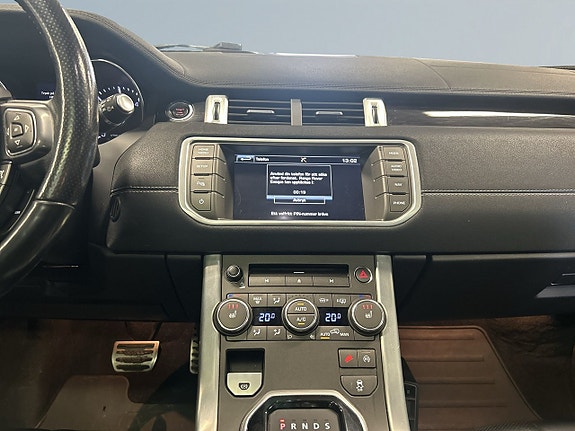 Land Rover Range Rover Evoque 11 of 25