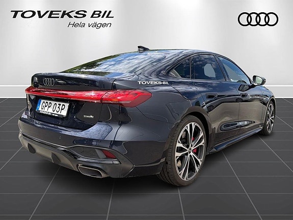Audi A5 4 of 5