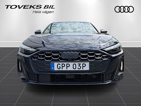 Audi A5 2 of 5
