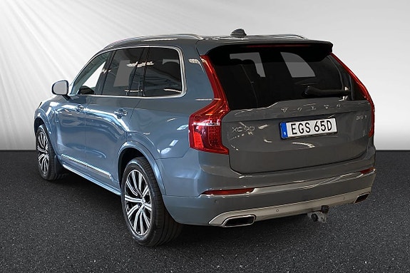 Volvo XC90 5 of 30
