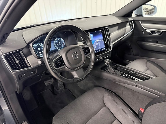 Volvo V90 9 of 30