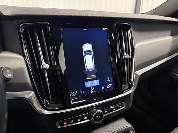 Volvo V90 22 of 30