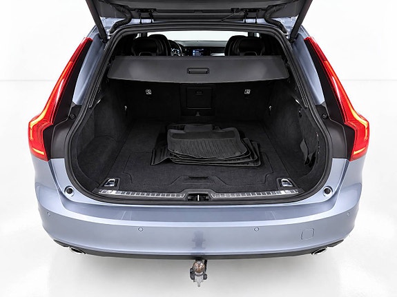 Volvo V90 30 of 30