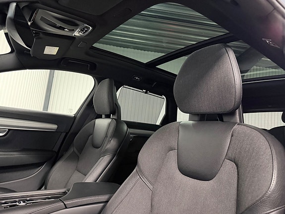 Volvo V90 11 of 30