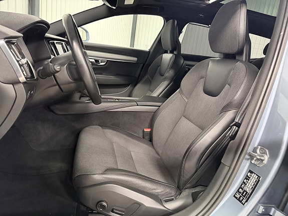 Volvo V90 10 of 30