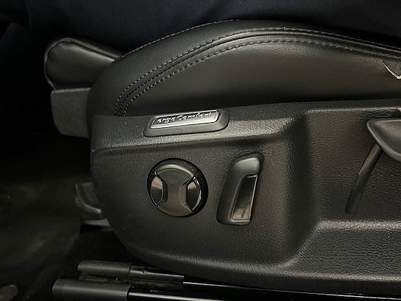 Volkswagen Passat Alltrack 19 of 19