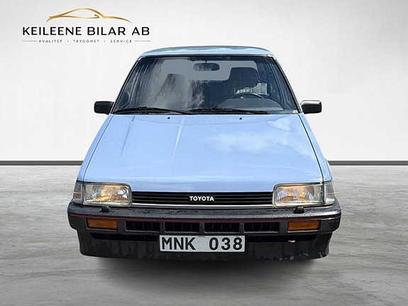 Toyota Corolla 3 of 21