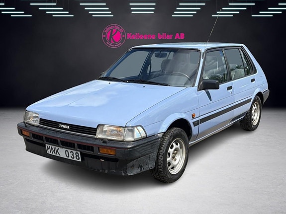 Toyota Corolla 5 of 5