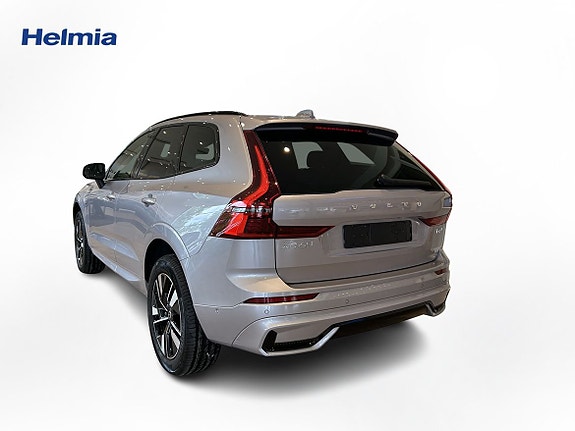 Volvo XC60 3 of 5