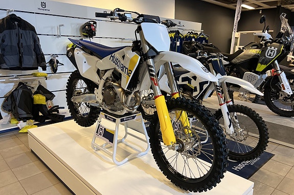 Husqvarna FC 450 2027 *Finns i lager* 2 of 11