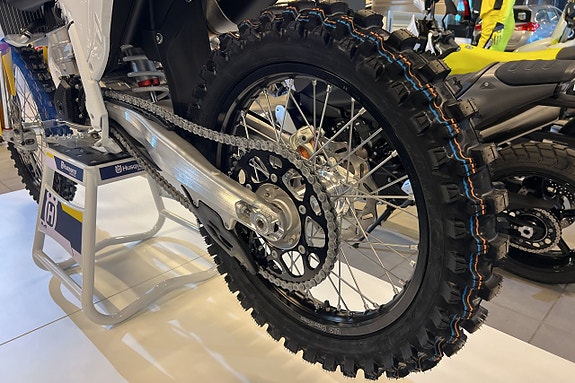 Husqvarna FC 450 2027 *Finns i lager* 11 of 11