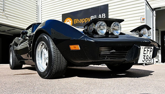 Chevrolet Corvette 4 of 21