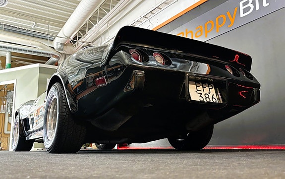 Chevrolet Corvette 13 of 21