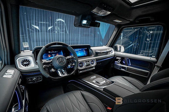 Mercedes-Benz G63 14 of 23
