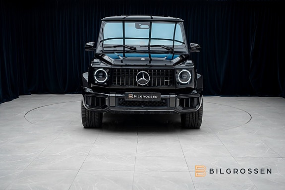 Mercedes-Benz G63 8 of 23