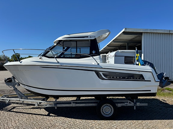 Jeanneau Merry Fisher 605 Yamaha F115 3 of 7