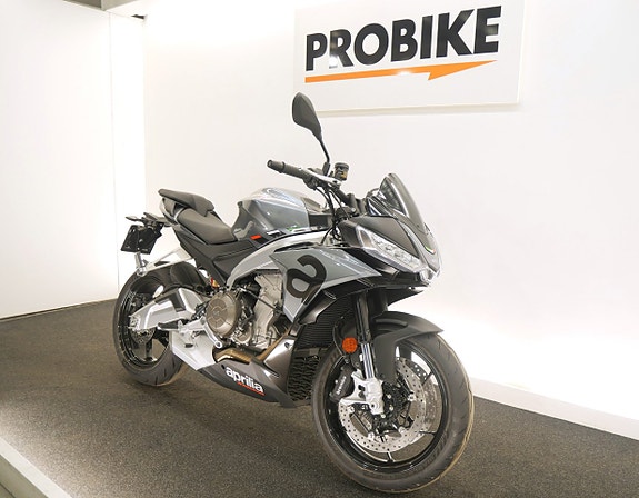 Aprilia Tuono 660 2 of 4