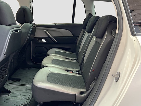 Citroen Grand C4 Picasso 19 of 22