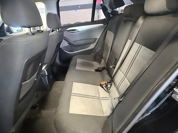 BMW X1 9 of 14