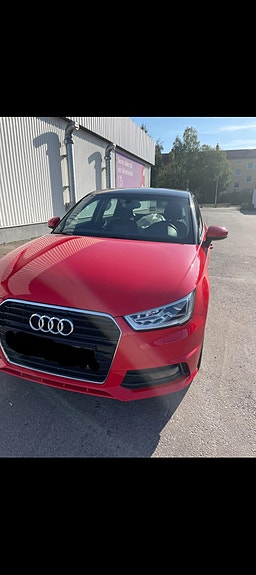Audi A1 3 of 3