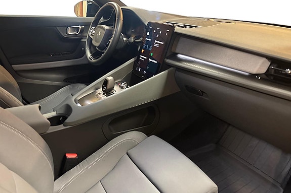 Polestar 2 10 of 15