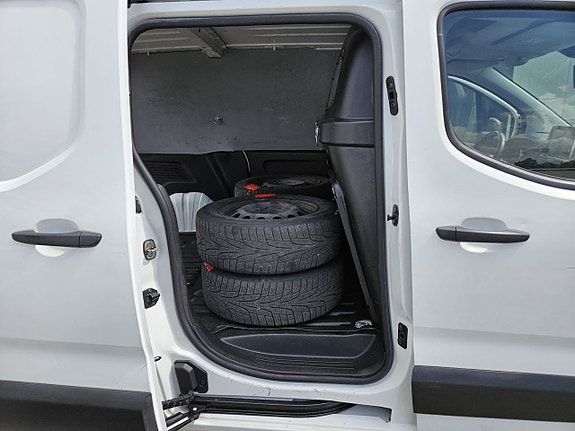 Citroen Berlingo 13 of 27