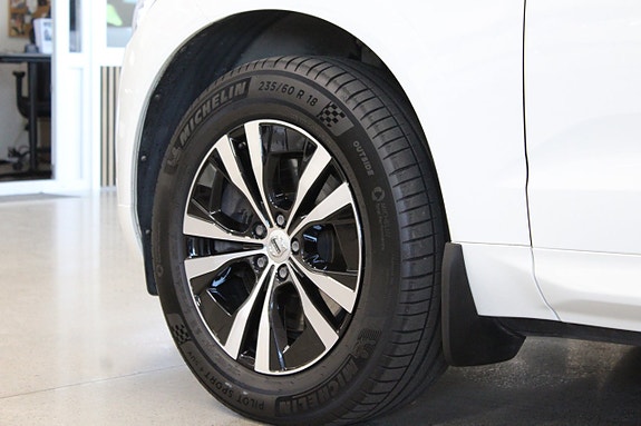 Volvo XC60 13 of 29