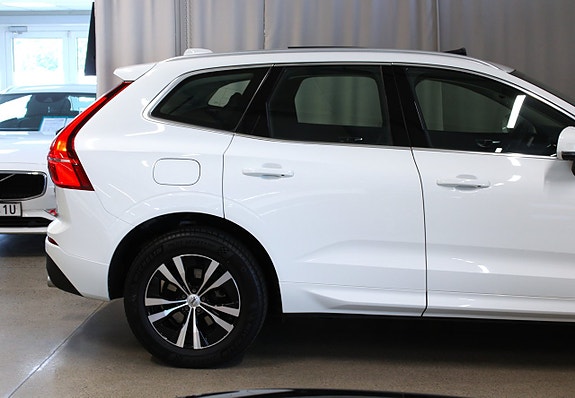 Volvo XC60 6 of 29