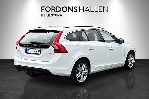 Volvo V60 5 of 5