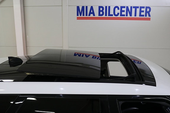 Land Rover Range Rover Evoque 3 of 5